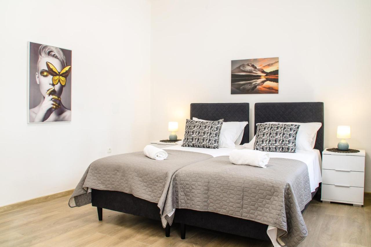 Tonka'S Beautiful Apartment In City Centre Split Bagian luar foto